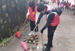 弘揚雷鋒精神，社區(qū)清潔我先行！